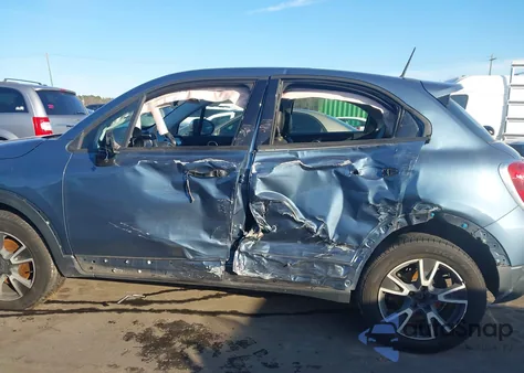 2018 Fiat 500X Blue Sky Edition Awd z USA, uszkodzony, nr VIN ZFBCFYAB3JP667862